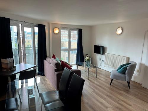 Premium 2-Pax Apartment with Kitchen in Central London, Londra (foto 10)
