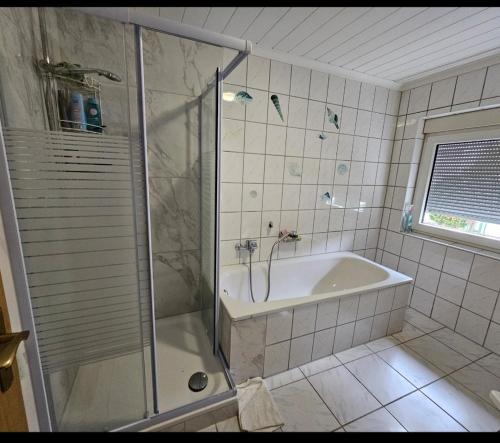Monteurzimmer - Privatzimmer Unterkunft Siegen zentrale Lage mit Ausblick - Siegen