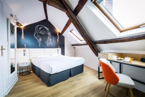 room detail thumbnail 0