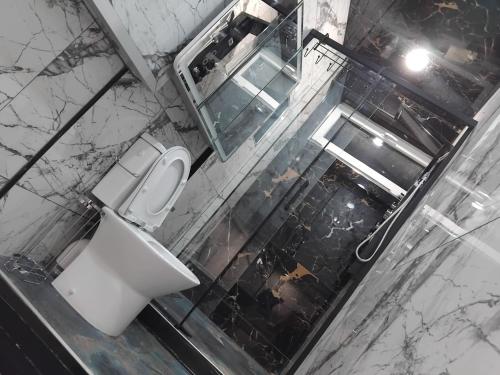 Très bel appartement entièrement équipée disponible fin juin début juillet (Tres bel appartement entierement equipee disponible fin juin debut juillet) in วัวปี