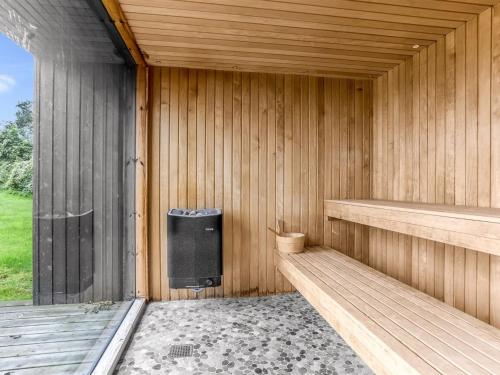 Holiday Home Litle - 30m from the sea by Interhome in 伊德斯特納