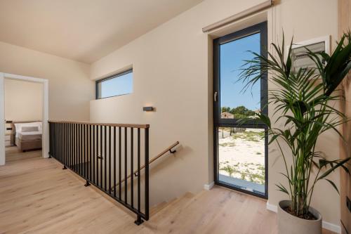 ردهة, Casa Mayren Romantic Villa pool and Spa in Kunj