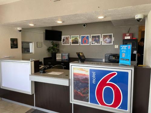 Motel 6 Cheyenne - image 12