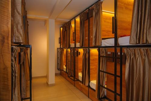 Stay Point Premium Capsule and Rooms in Calicut Beach in Manachira Tér
