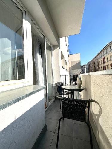 Wita Stwosza Apartment - Self Check-In 20h, Breslau (Foto 3)