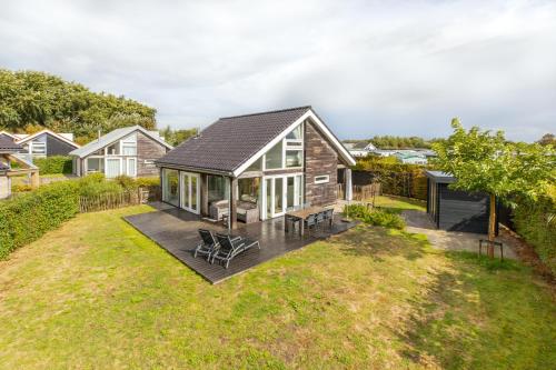 Welcome in - Zonnedorp Kavel 10 Renesse | Villa nabij het Strand & met Ruime Tuin, Renesse (foto 3)