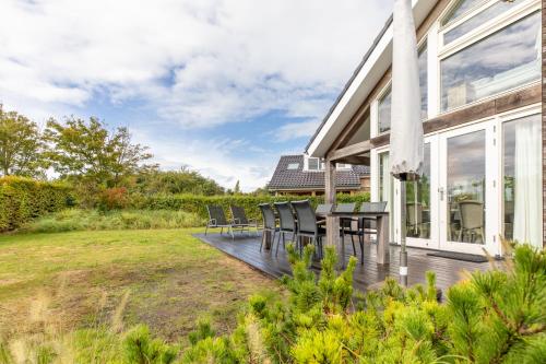 Welcome in - Zonnedorp Kavel 10 Renesse | Villa nabij het Strand & met Ruime Tuin in Oude Moolweg en Laone
