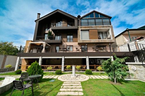 Escapes Boutique Hotel & Restaurant in Dilijan