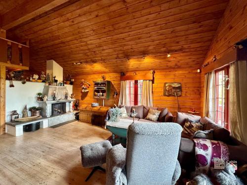 Ski in-out cabin Trysil sauna, fireplace and views in Трисил