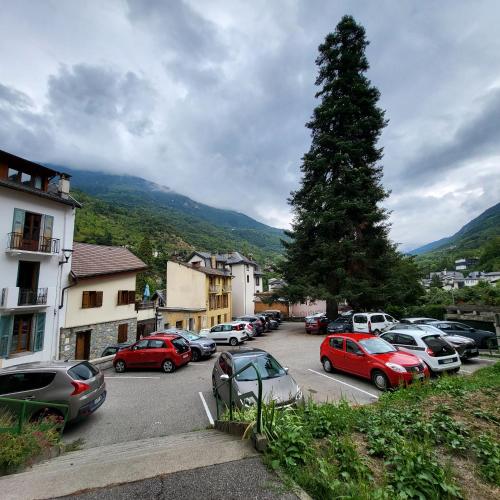 View, Le Studio Louise Pratique & Central in Brides-les-Bains
