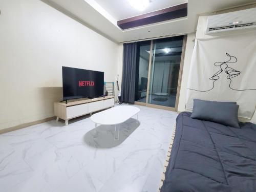 Spring house 강남역 단독베란다 넷플릭스