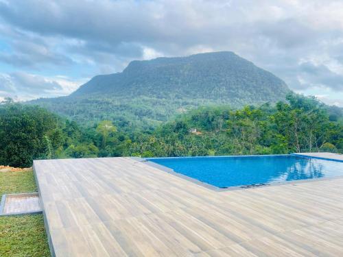 Rainforest Mount Villa in Sinharaja
