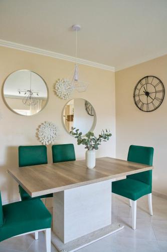 CasaFernandes 15 - Premium stay in Lisbon in Odivelas