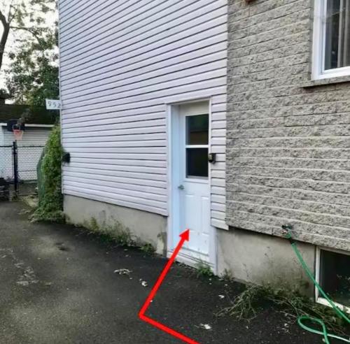 入口, Appartement au calme, à 15 min de Montréal (Appartement au calme, a 15 min de Montreal) in 朗基爾