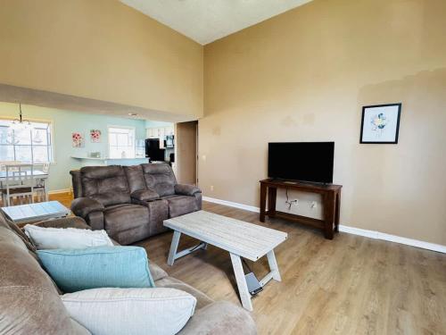 Bay Tree great 1BR apartment - image 8