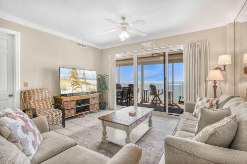 Regency Isle 710 Gulf Front 2 BD 2 bath Condo with Stunning Views – khách sạn tại Perdido Beach