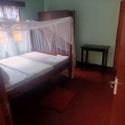 Oval Guest House in Lira