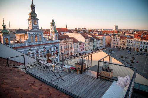 ART room with rooftop prosecco picnic or breakfast in Ceske Budejovice
