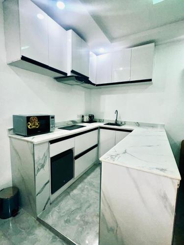 De Emerald Hotel & Apartments in Alimosho