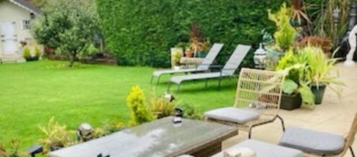 1 Bed Flat - Sleeps 2 - Parking - Garden in 埃格林頓