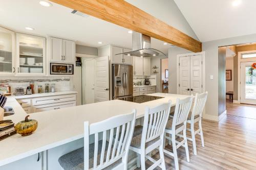 Gorgeous San Marco Home with Patio and Grill! in San Marcos, USA