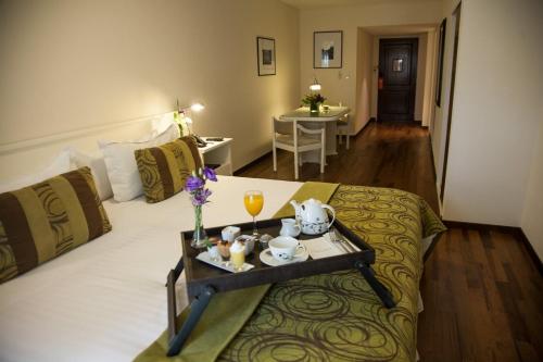 1 double bed
