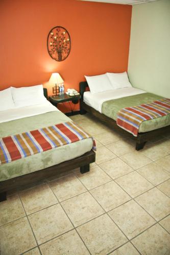 Hotel Plaza Antigua