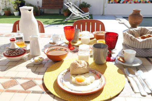Ēdiens un dzērieni, Casa do Campinho B&B boutique guest house in São Marcos do Campo