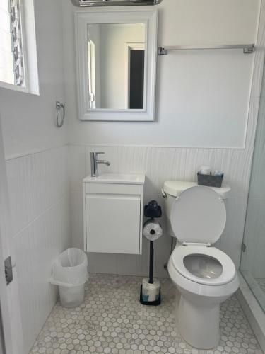 EBBTIDE INN – Treasure Island, FL