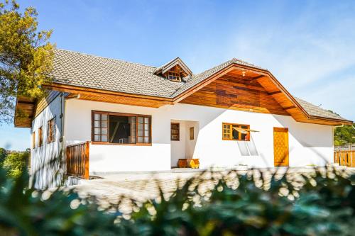 Exterior view, VELINN Pousada Villa Paty II in Capivari