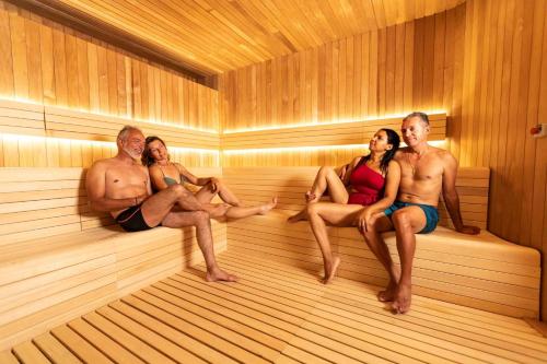 Aquashow Park Hotel in Quarteira