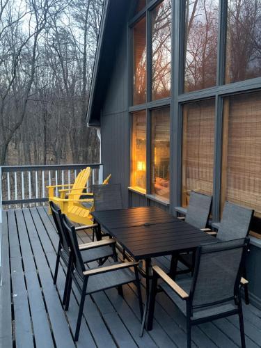 Starcatcher Chalet, The Woods Resort in Hedgesville