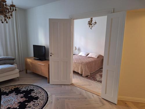 Luxhousing luxurious two rooms city apartment in Ullanlinna