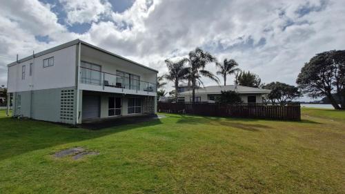 Vista exterior, Tairua Harbourside Haven in Tairua