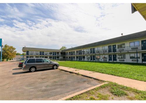 Motel 6-Topeka, KS - Northwest in Topeka, USA
