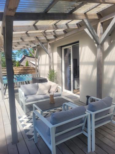 Domek na lipowym wzgórzu