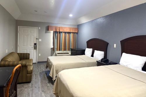 Hotel O Regency Suites Houston - IAH Beltway 8 - image 13