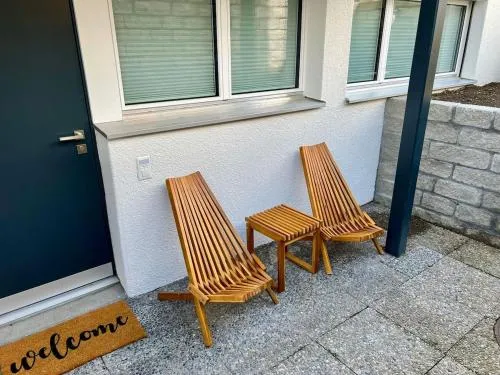 Gemütliches Studio mit Sitzplatz in Altdorf, Schweiz