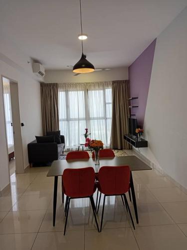 Trion KL Family Suite 2 Bedroom 1 Bathroom By Hazeline Suitestay, Kuala Lumpur