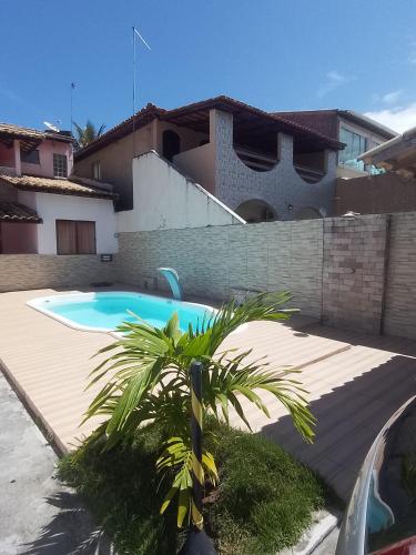 2 bedrooms, 6 beds