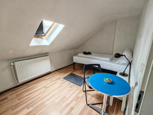 Privat Zimmer in Zwei-Zimmer-Wohnung als 2er WG, Köln (Foto 2)