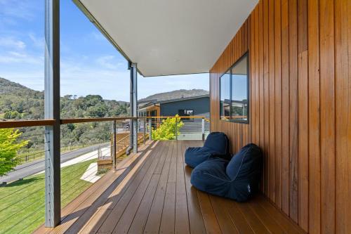 The Derby Cabin Stay! NEW HOT TUB! in เดอร์บี้