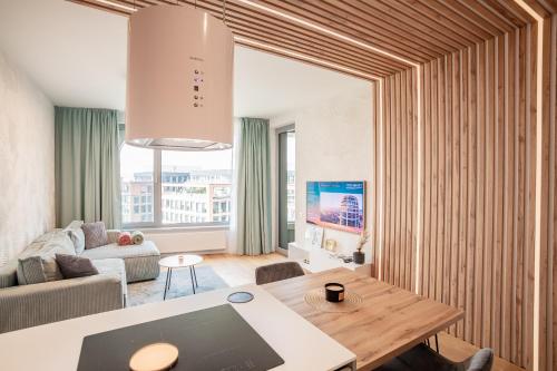 SKY PARK - Luxury Apartment - Free Parking, Братислава (фото 3)