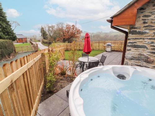 Cut Moch, Plas Moelfre Hall Barns, Oswestry