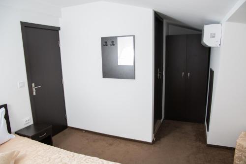 Hostel Karisma - main image