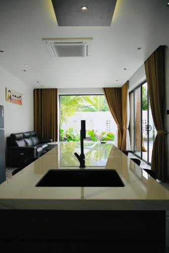 Villa is close to nature in Son Dong