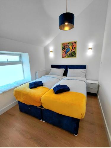 Blue Door Apartments in โดเวอร์