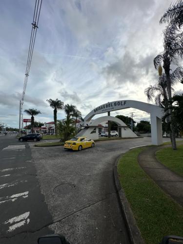 Apkārtne, Habitacion amoblada frente al 99 de brisas del golf arraijan in Burunga