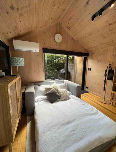 Modern home in prime location!, Auckland (photo 11)