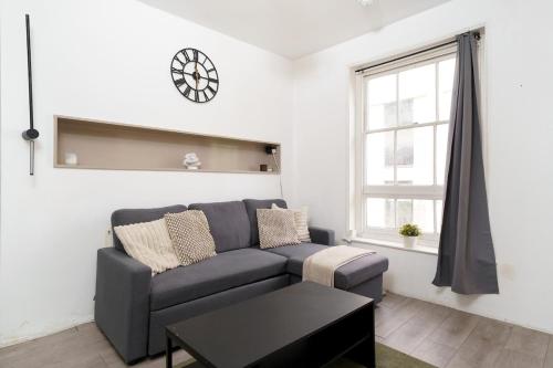City Chic Stay 2BR Apt Old Street